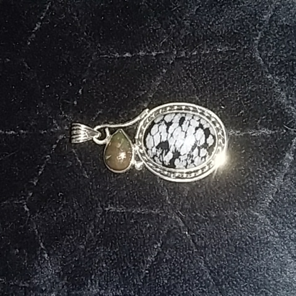 Pendant
